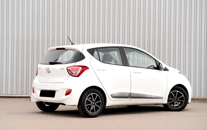 Hyundai i10 cena 18800 przebieg: 190000, rok produkcji 2014 z Białystok małe 596